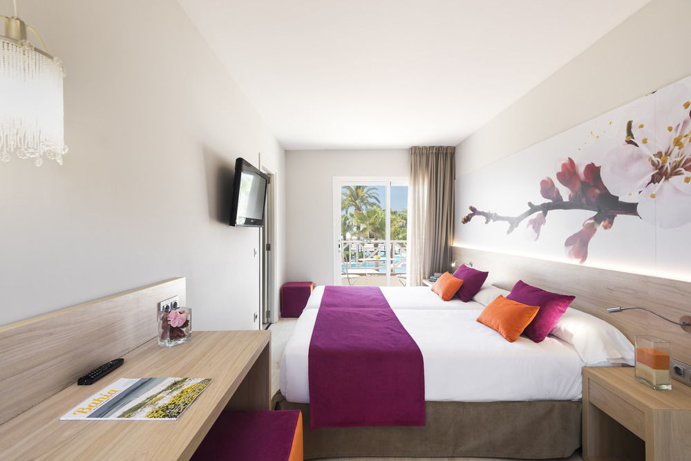 Garden Holiday Village - Adults Only Port de Alcudia  Esterno foto